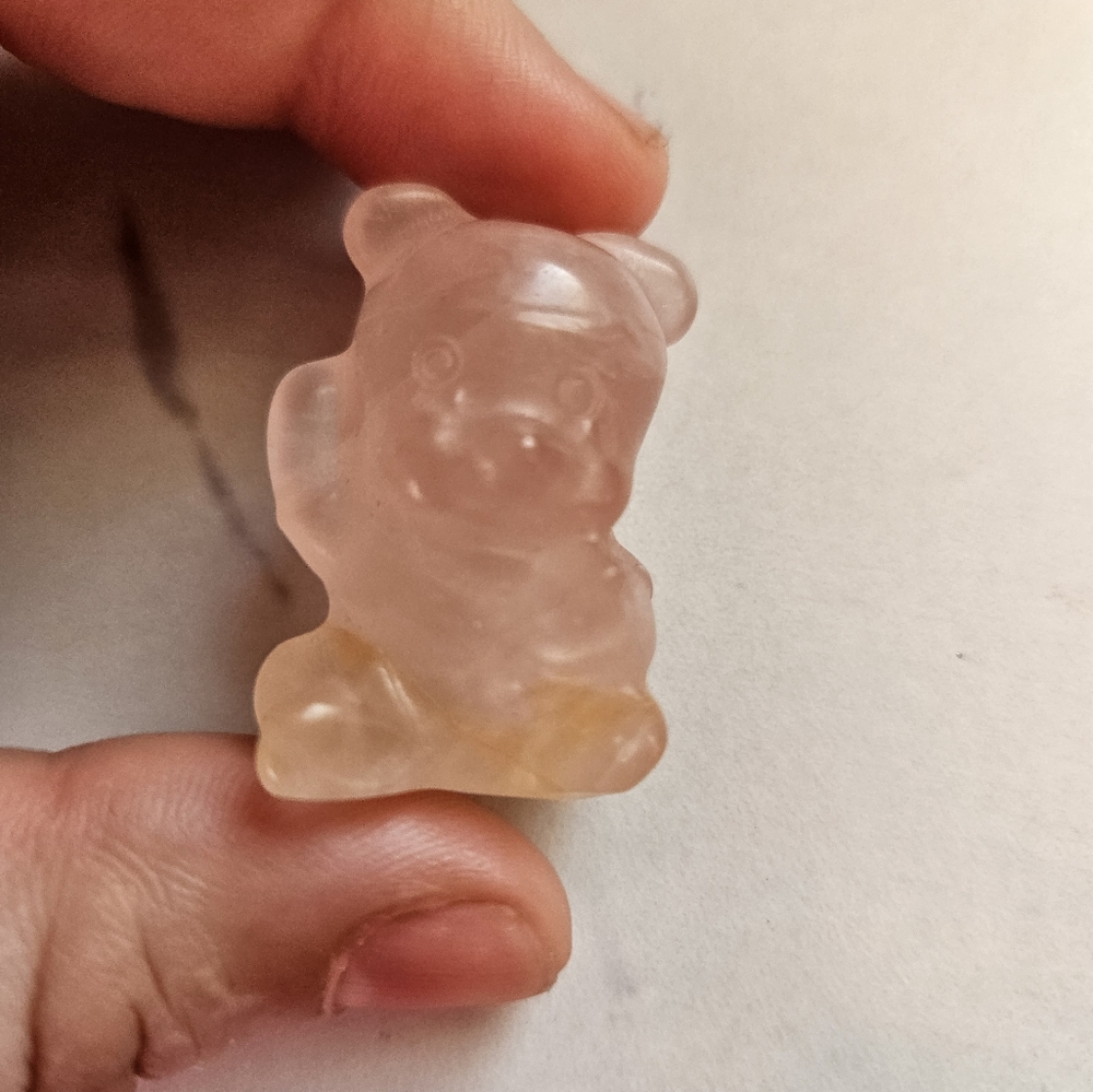 🔮 Bear Rose Quartz Carving
